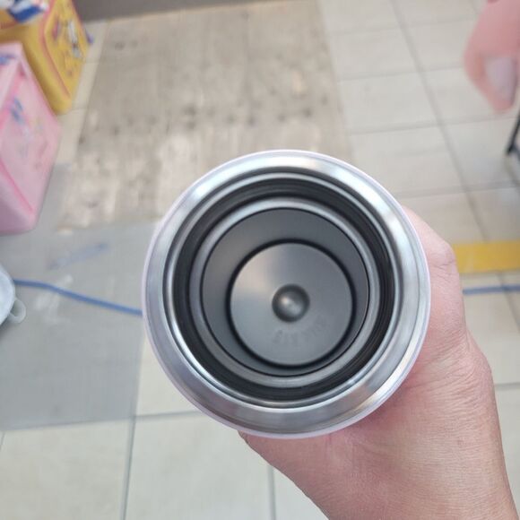 Brand New Sanrio Hello Kitty Thermal Bottle Size: 460ml - Picture 9 of 14